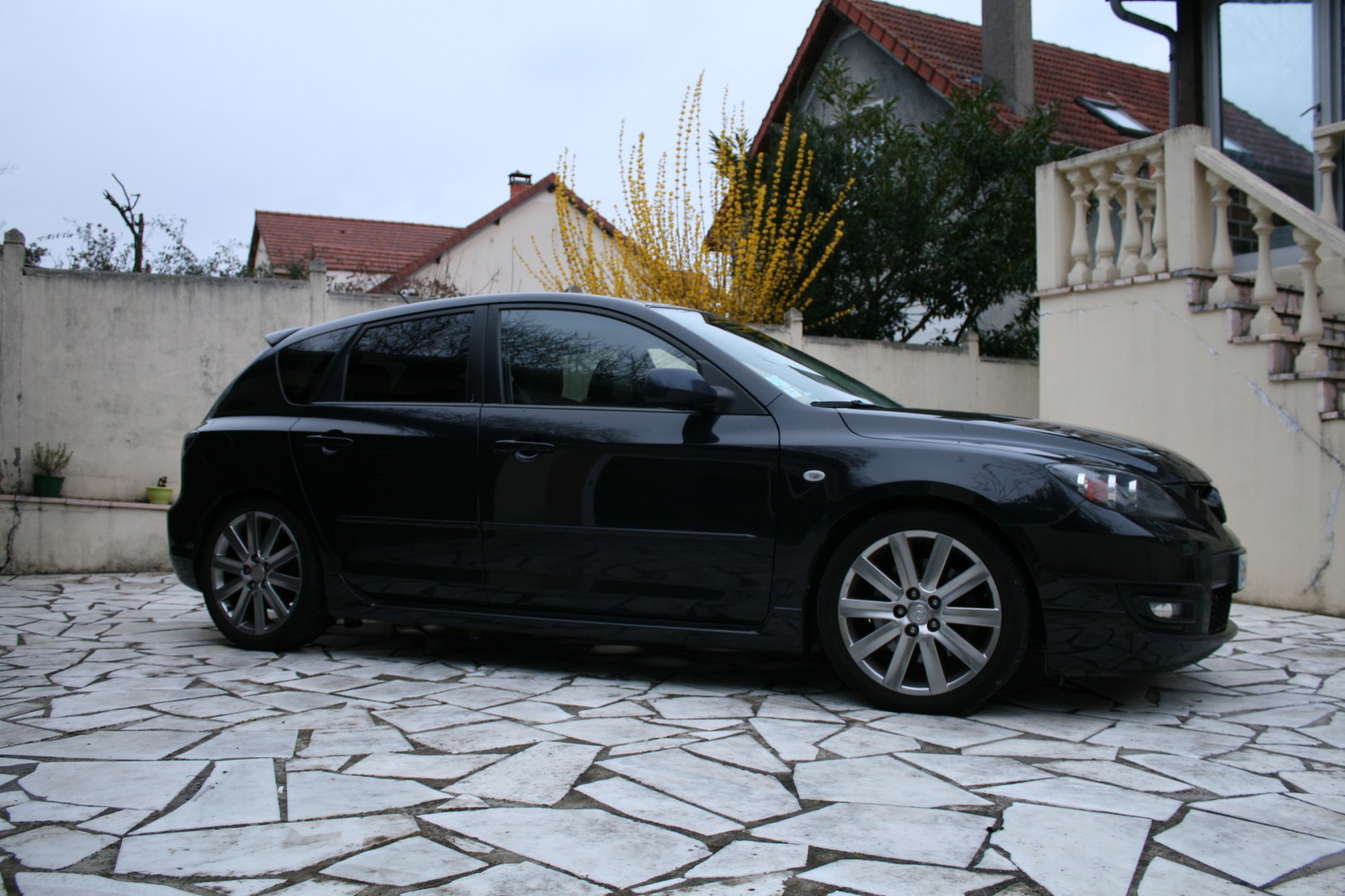 [Image: 18032710485817941315635642.jpg]