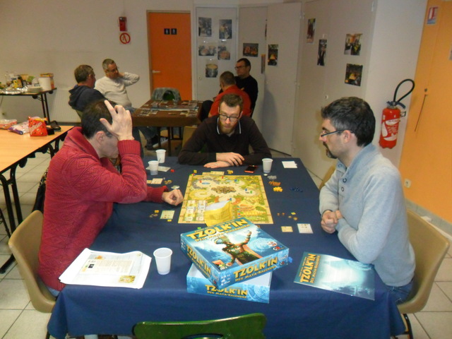 WE jeux 2/3/4 mars - Page 2 18030503323114150315596546