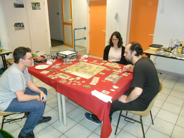 WE jeux 2/3/4 mars - Page 2 18030503333014150315596563