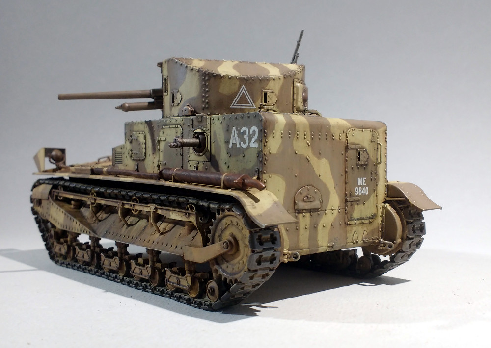 Hobby boss. Викерс Mark i. Виккерс хобби босс. Танк Vickers Medium Mark i. Марк Викерс 3.