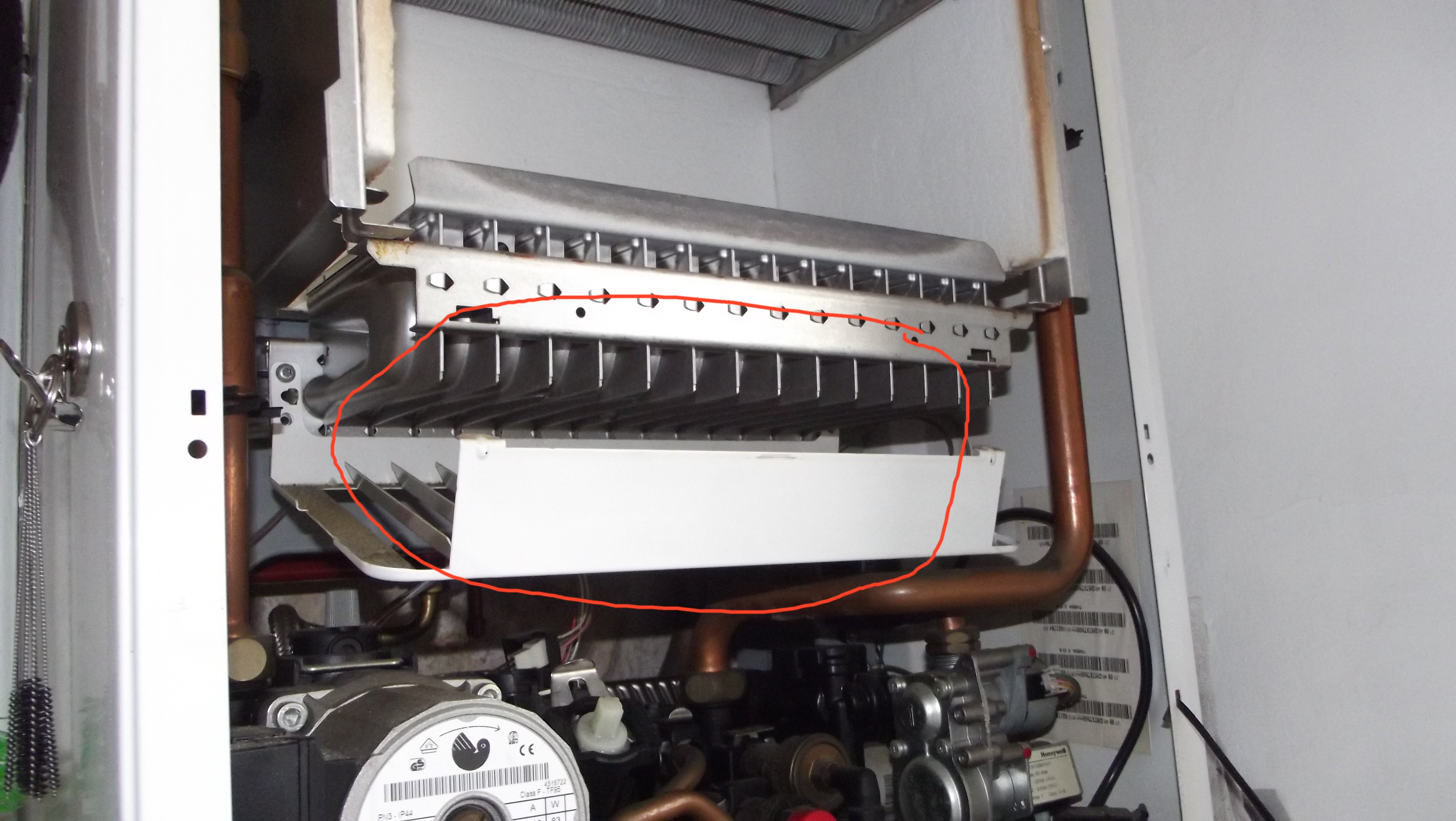 Vibration chaudière gaz saunier duval c25e