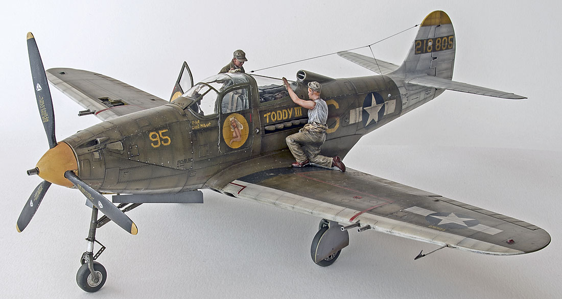 Support De Peinture Pour Maquettes D’avion – Gabarit Compact Et Stable En PP