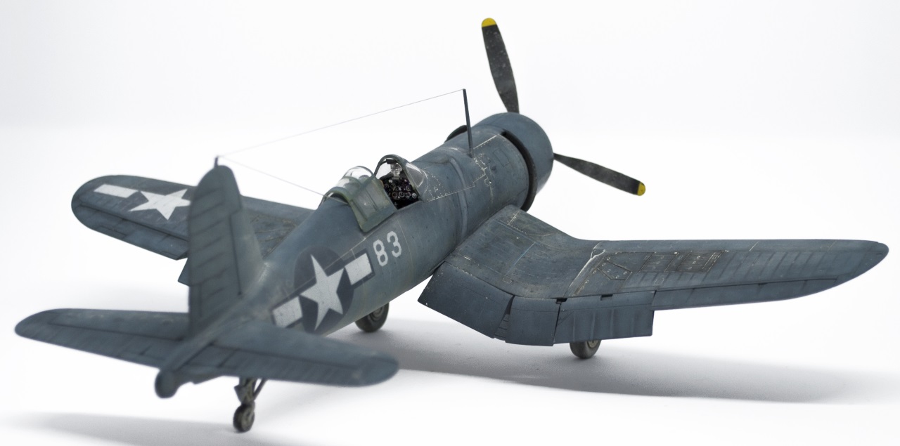 Vought F4U-1 "Corsair" - TAMIYA 1/48 - VMF-214 - Corsair "83" 18041411224422113415666949