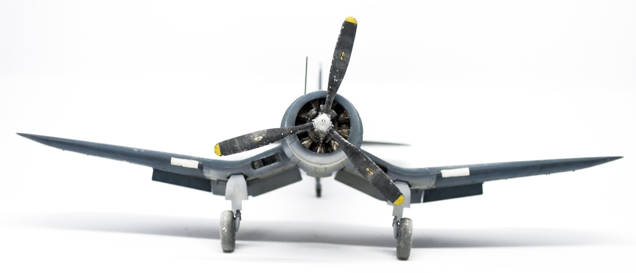 Vought F4U-1 "Corsair" - TAMIYA 1/48 - VMF-214 - Corsair "83" 18041411225022113415666951