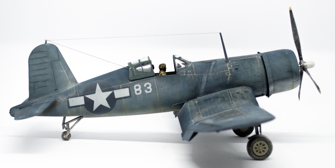 Vought F4U-1 "Corsair" - TAMIYA 1/48 - VMF-214 - Corsair "83" 18041411231822113415666956