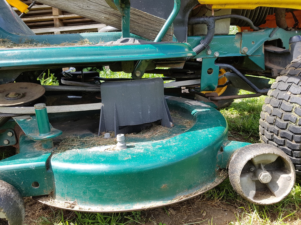 Le Forum de la Motoculture > Courroie qui saute à l'arrêt des lames