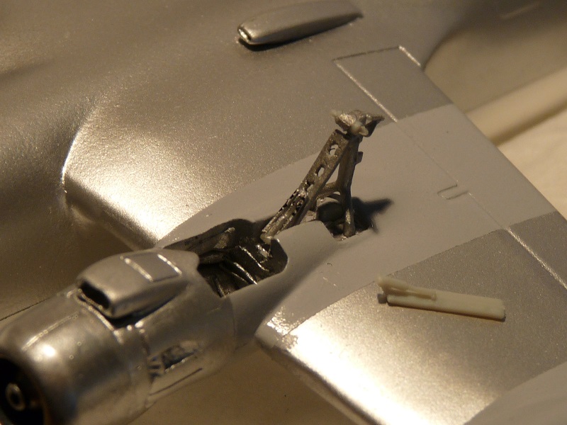 DC-6B Minicraft 1/144 - Page 2 1807100542485669815801948