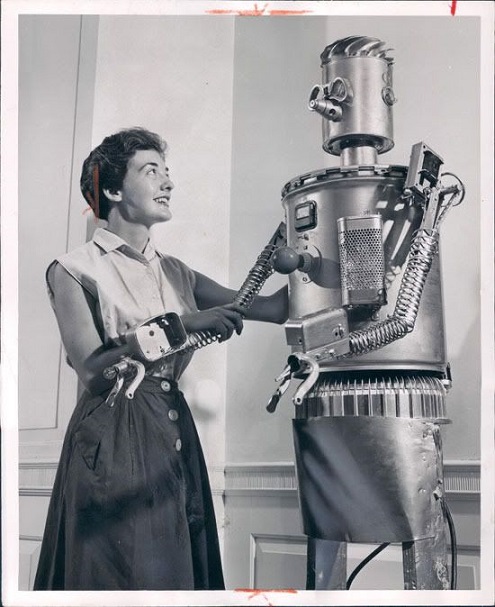 ROBOTIKMACHINE - Le robot qui a du ressort dans Robotikmachine 18073010551315263615827871