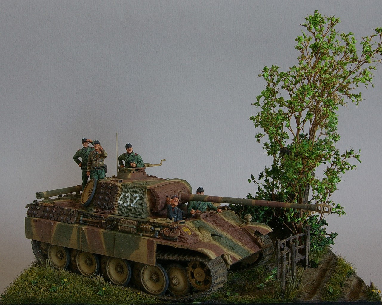 Terminé Panther G 24 Panzer Divsion Normandie - Page 2 18080210414724138115832623
