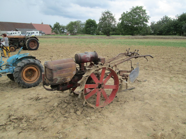 41 MOREE :Concours de labour a l'ancienne amical  le 15/08/2017 18080708345521374015839598