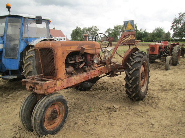 41 MOREE :Concours de labour a l'ancienne amical  le 15/08/2017 18080708471821374015839670