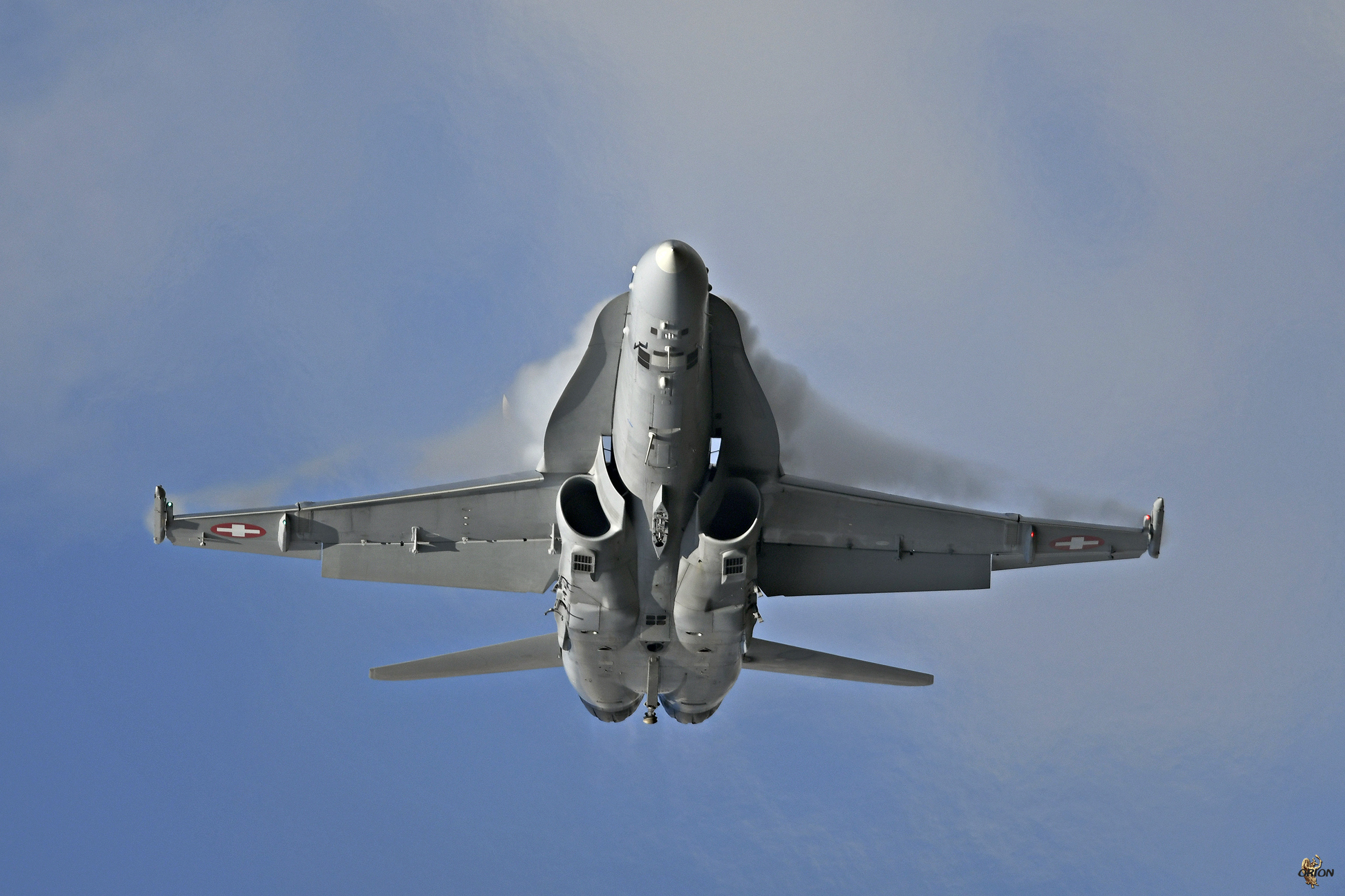 F-18_D8C10854