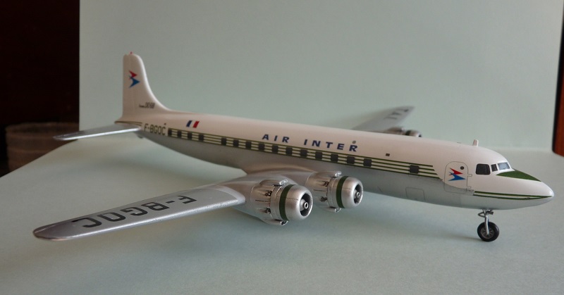DC-6B Minicraft 1/144 - Page 2 1809251233405669815910185