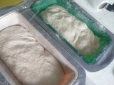 Mon premier essai de pain sans pétrissage ("no-kneading bread") Mini_18100306413124370515922133