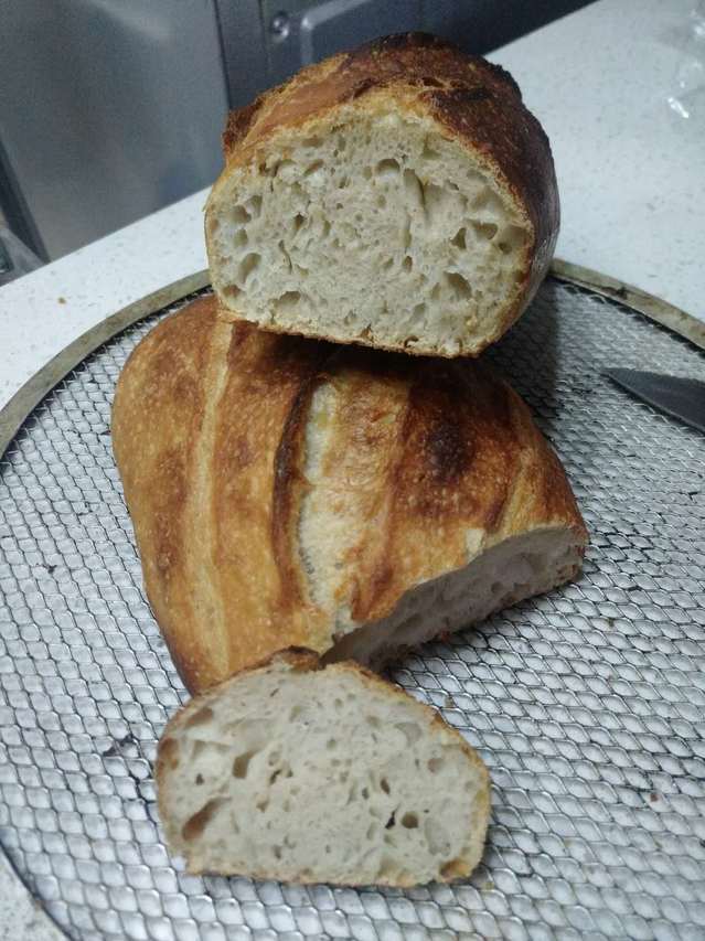 20181005-no-knead_bread-baked(3)