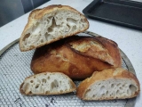 Mon premier essai de pain sans pétrissage ("no-kneading bread") Mini_18100512433424370515925699