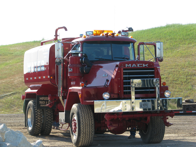 Mack Fire Truck 4x4
