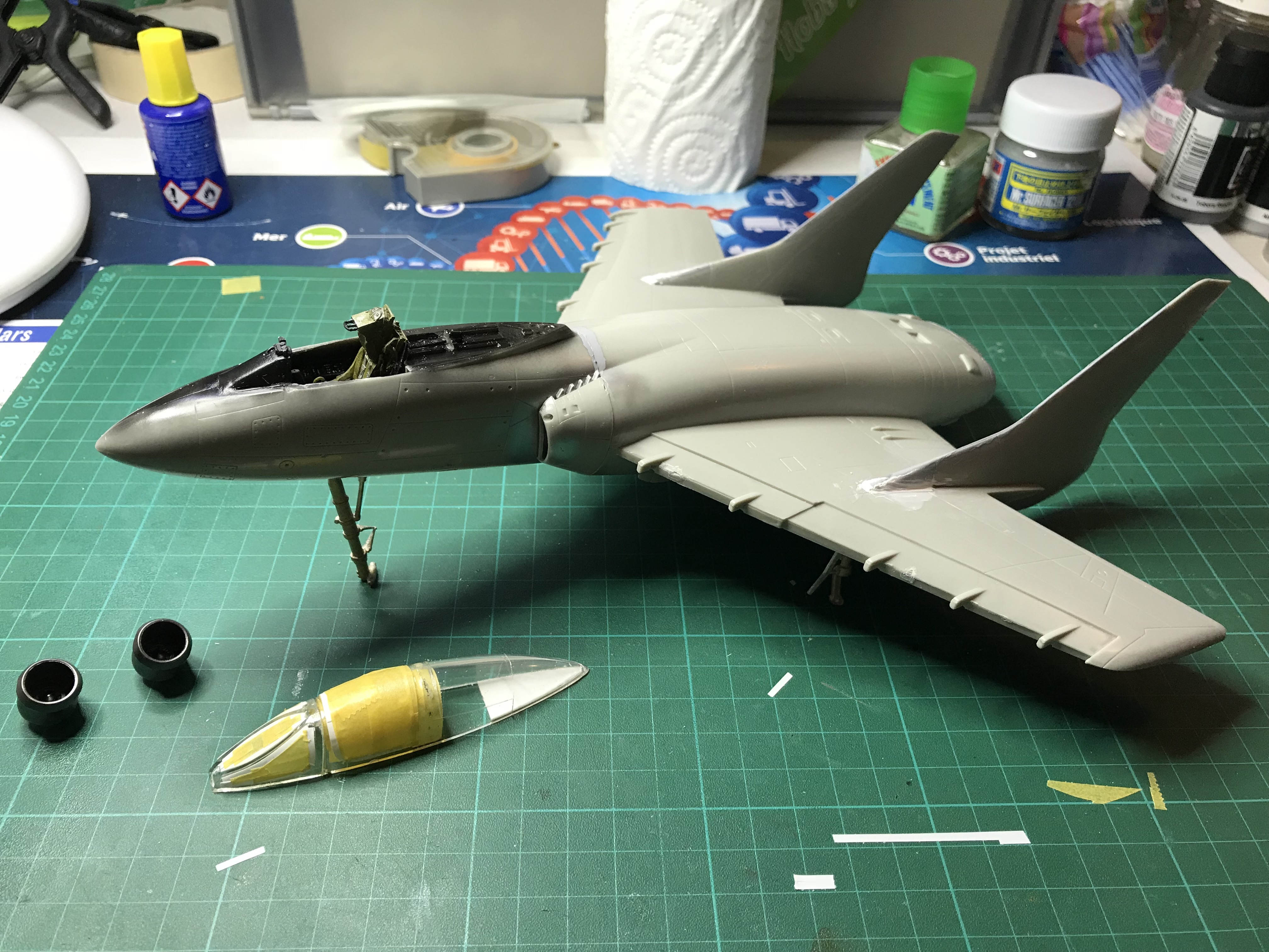 [Hobbycraft] 1/48 - Vought F7U-3 Cutlass  18102004384819107015953105