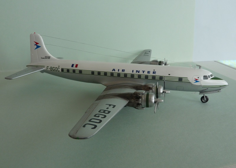 DC-6B Minicraft 1/144 1810210526535669815955239