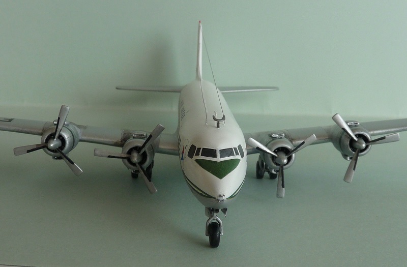 DC-6B Minicraft 1/144 1810210527005669815955242