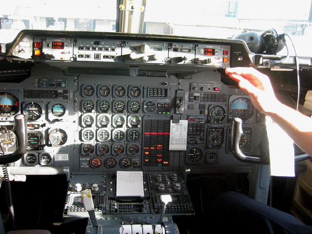 BAe146 cockpit