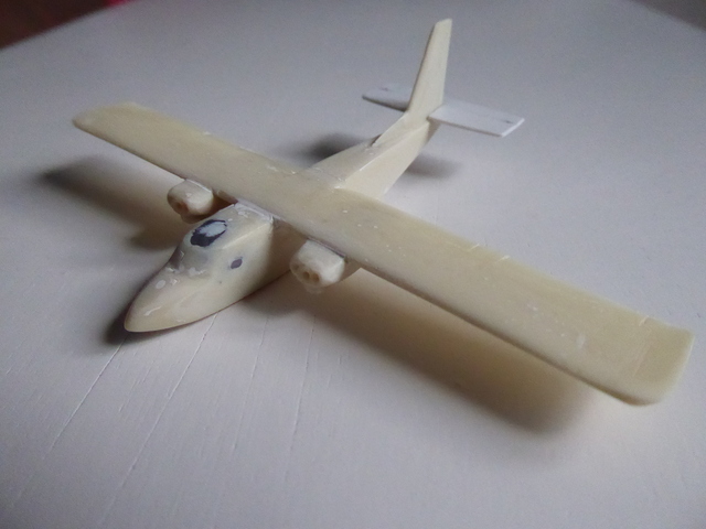 Britten Norman Islander 1811190343149175516002531