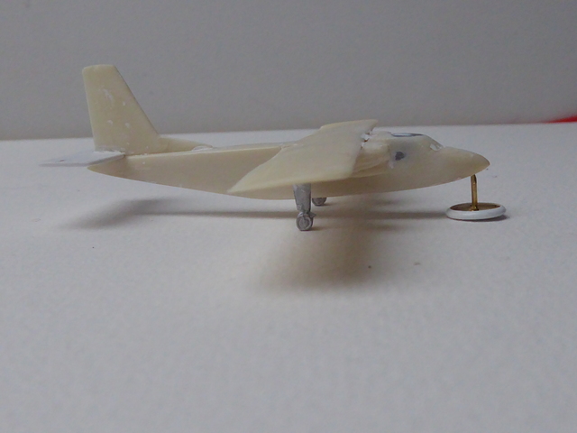 Britten Norman Islander 1811250433279175516011744