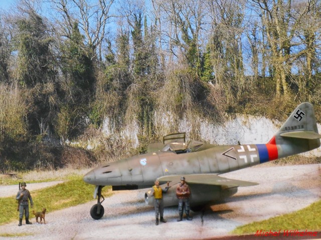 MESSERSCHMITT ME 262. kit Académy 1/72 1812111003315625616033101