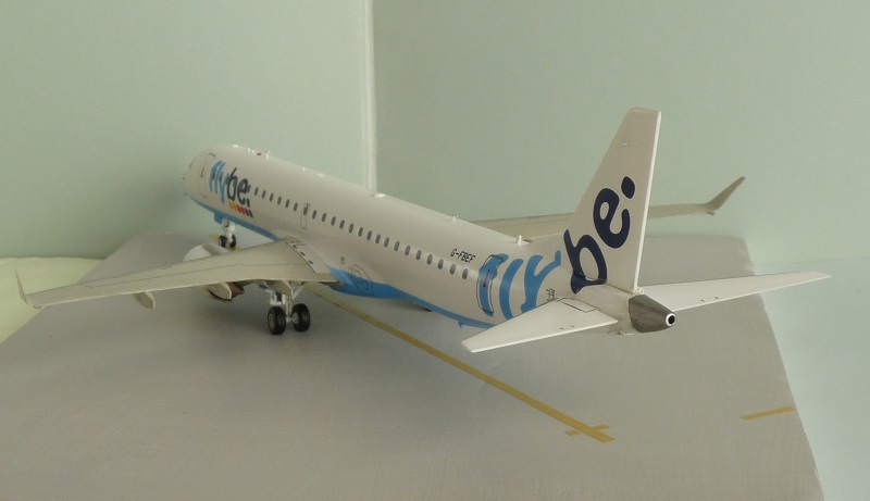 EMBRAER 195 1/144 Revell 1812181216465669816040973