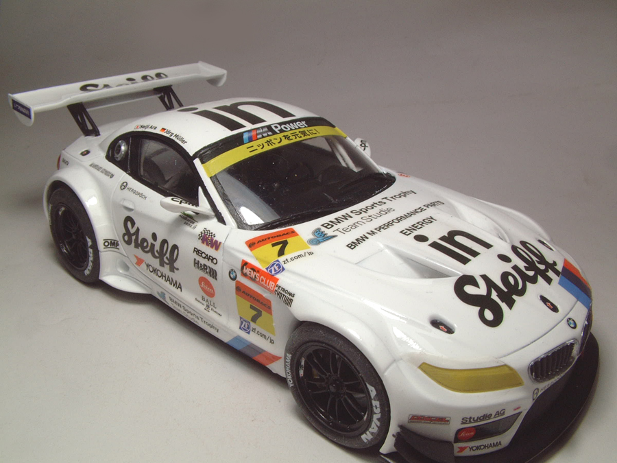 BMW Z4 GT3 - 1/24e [Fujimi] 1812200243534769016043578