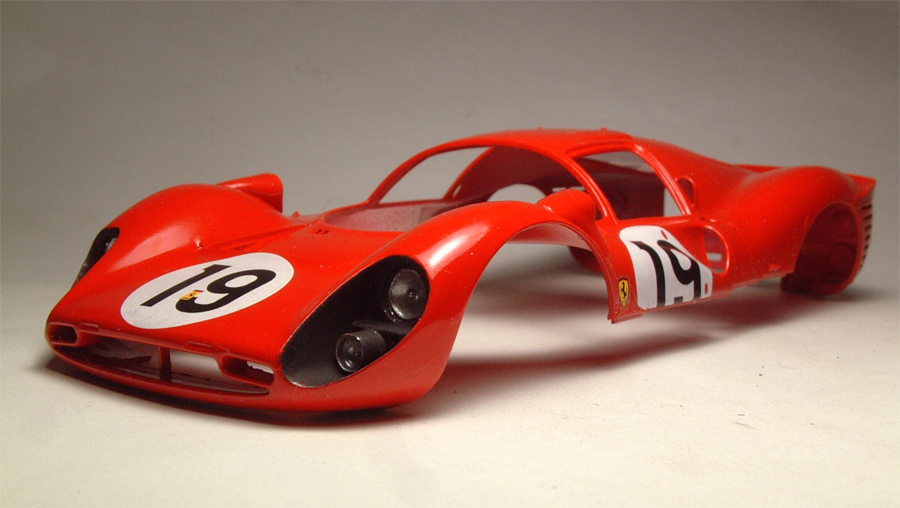 Ferrari 330 P4 - 1/24e - [Fujimi] - Page 3 1812310642594769016055337