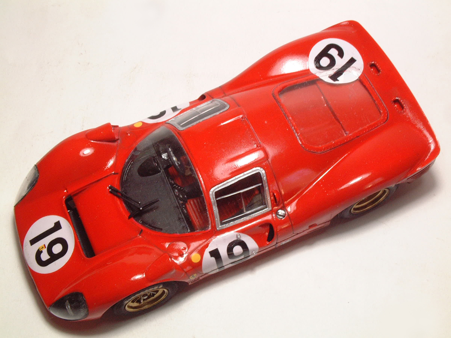 Fujimi ferrari 330 p4