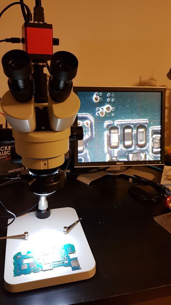 Loupe binoculaire pour réparation électronique