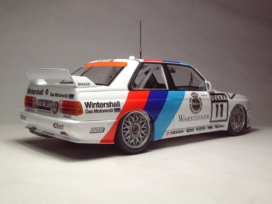 BMW M3 E30 DTM - 1/24e [Beemax] 1901220951144769016086824