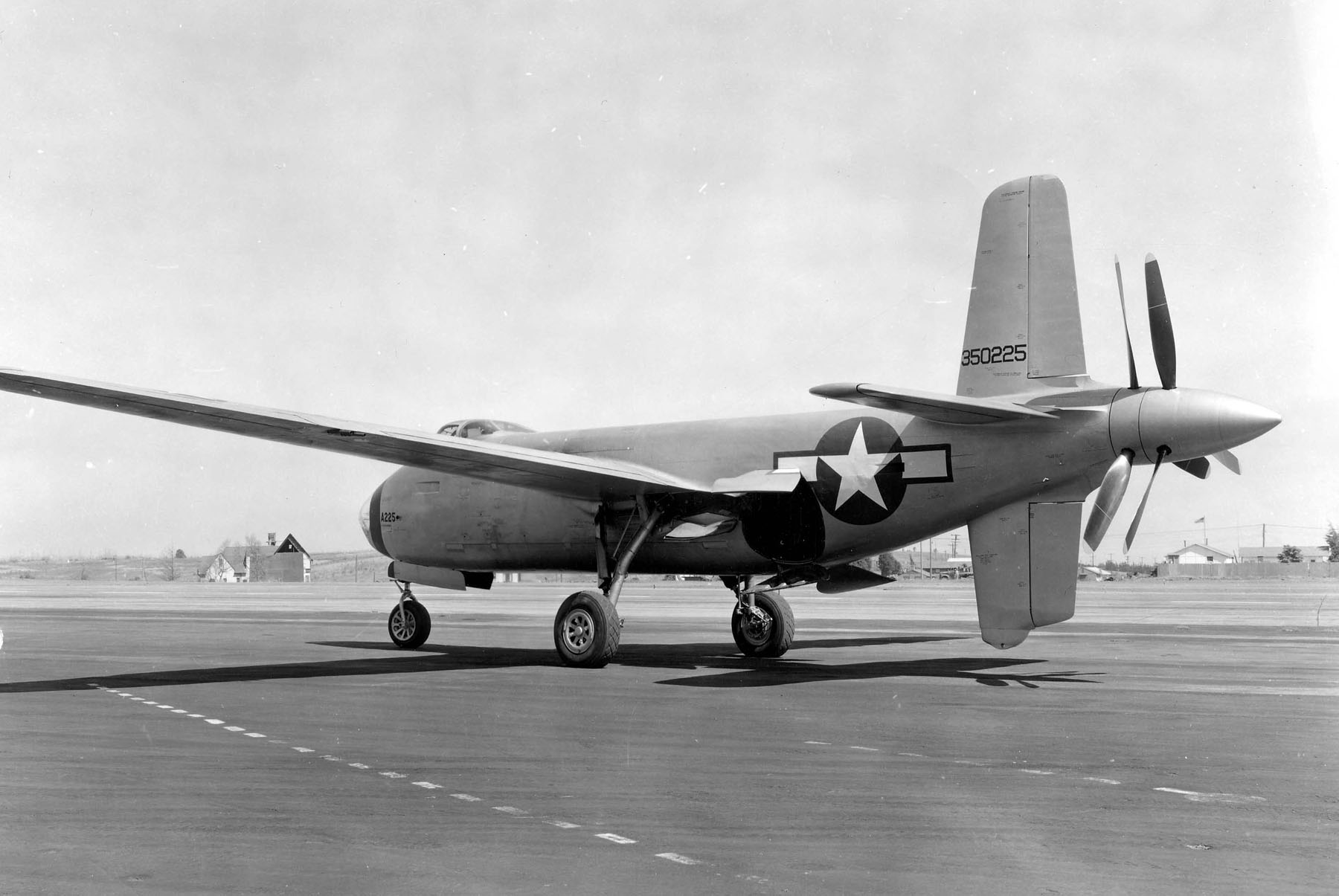 Douglas_XB-42_rear