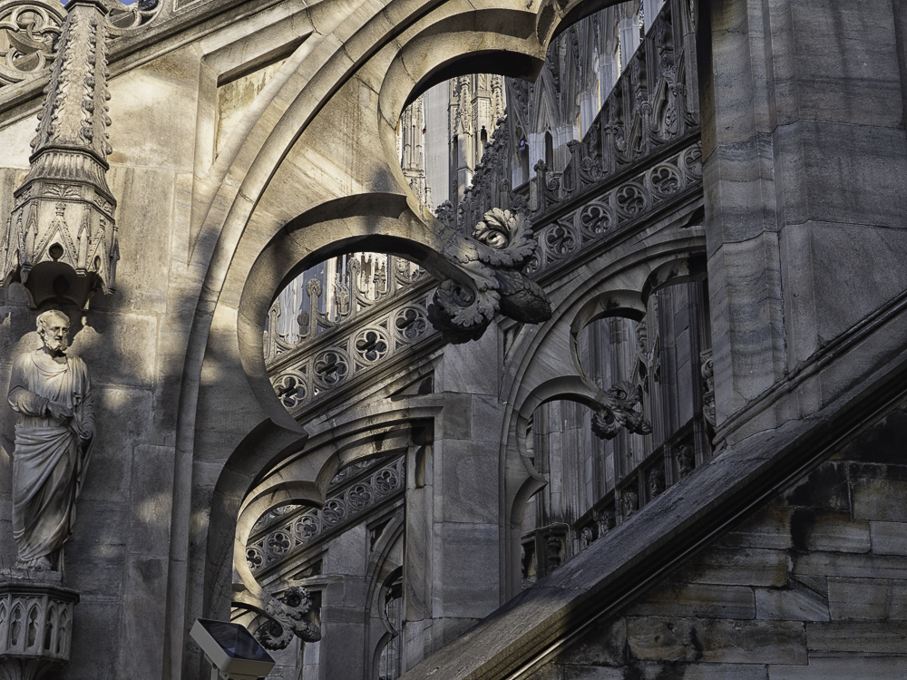 Duomo à Milan 19042210145923607916208078