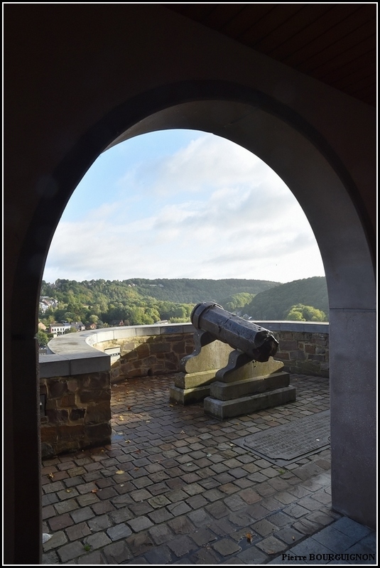 Thuin, photographie par Pierre BOURGUIGNON, Belgique