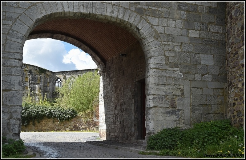 Abbaye d'Aulne, photographie par Pierre BOURGUIGNON, Belgique