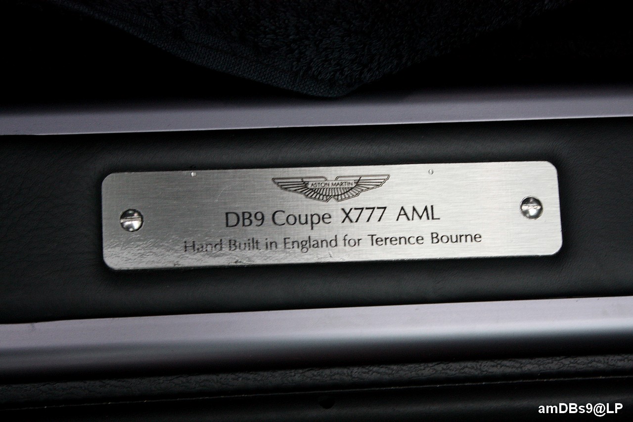 Merc DB9 plaque