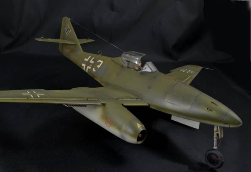 Me 262 A-1a Trumpeter 1/32 - Page 3 19052210144117786416247915