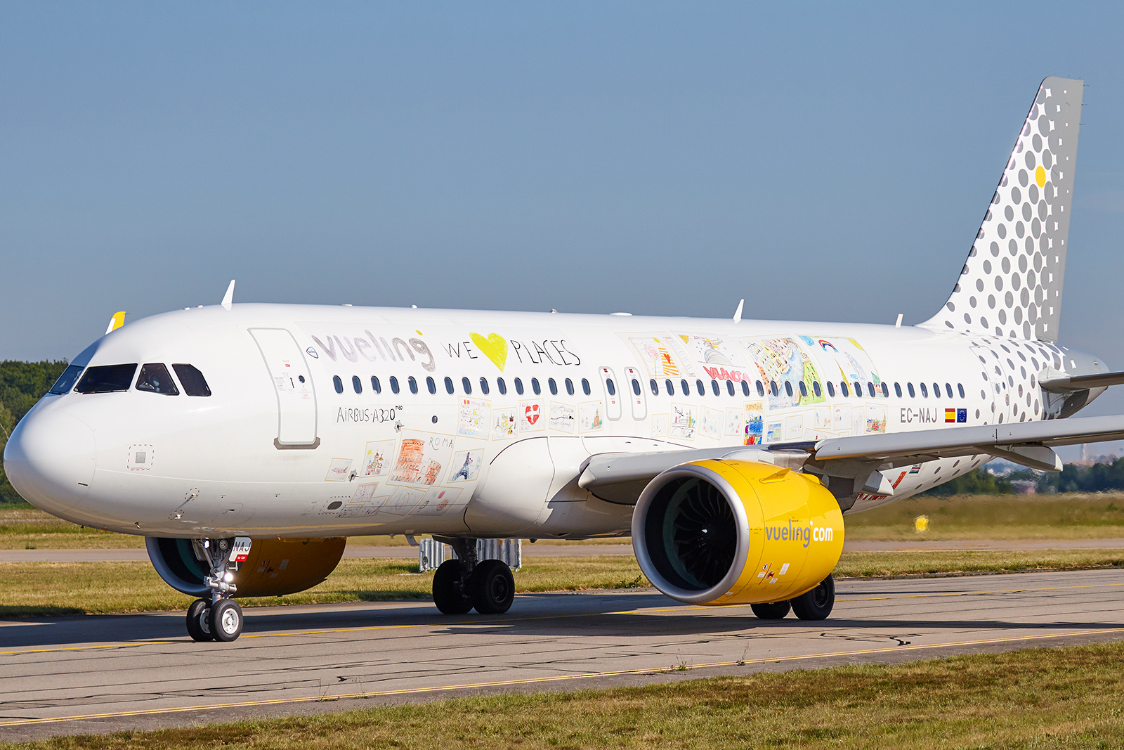 [25/04/2019] A320neo (EC-NAJ) Vueling "We love places" livery 1905240958215493216250016