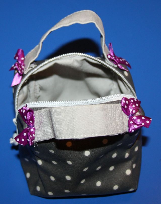 2015-2024 Pochettes  Valisettes PM - 2019 06 04-06 (10)