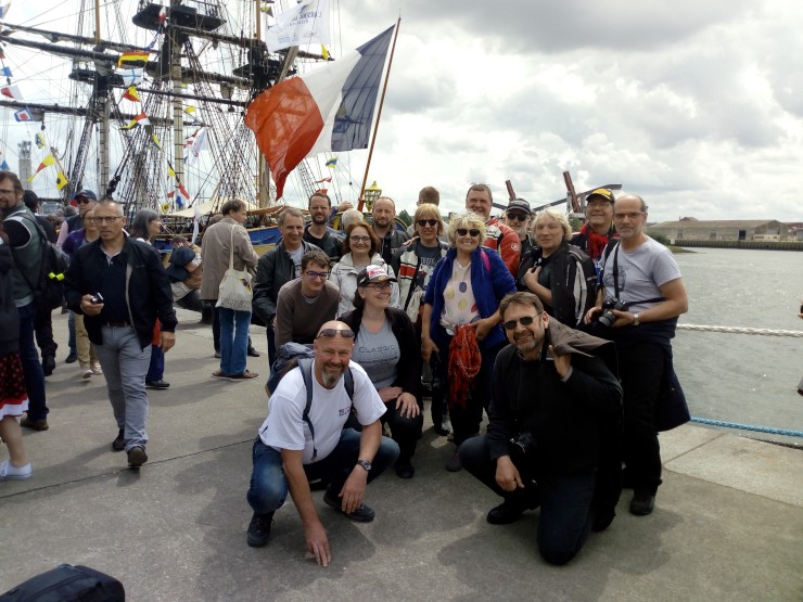 19060912221424087116267015-740