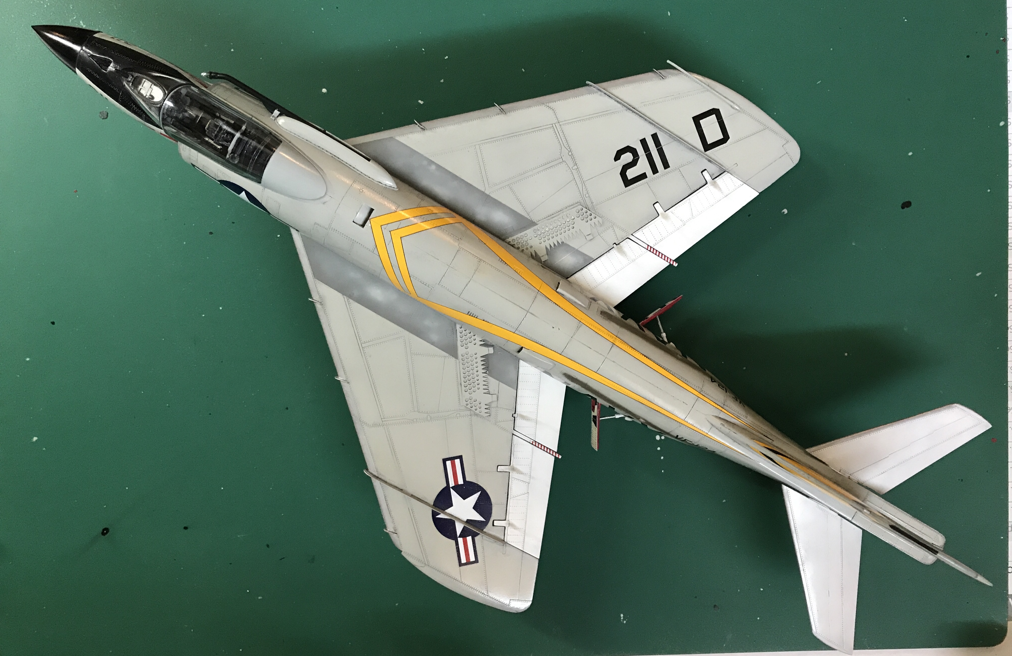 McDonnell F3H-2N Demon - Hobby Boss - 1/48 19061109063719107016270528