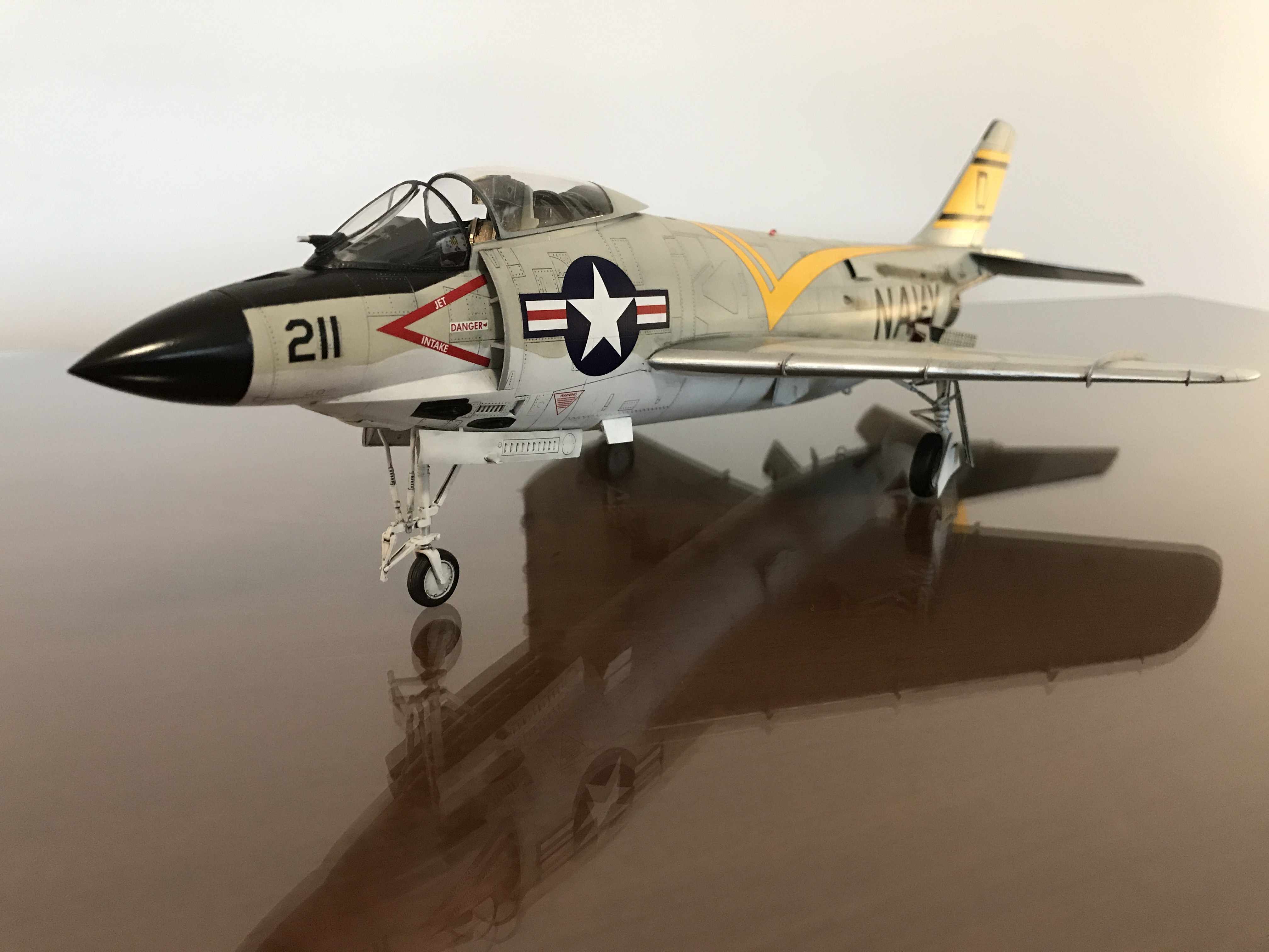 McDonnell F3H-2N Demon - US Navy VF-124