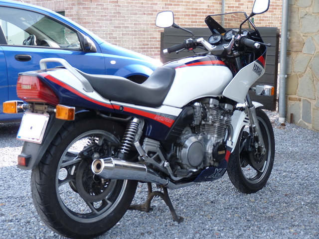 Yamaha XJ750 011