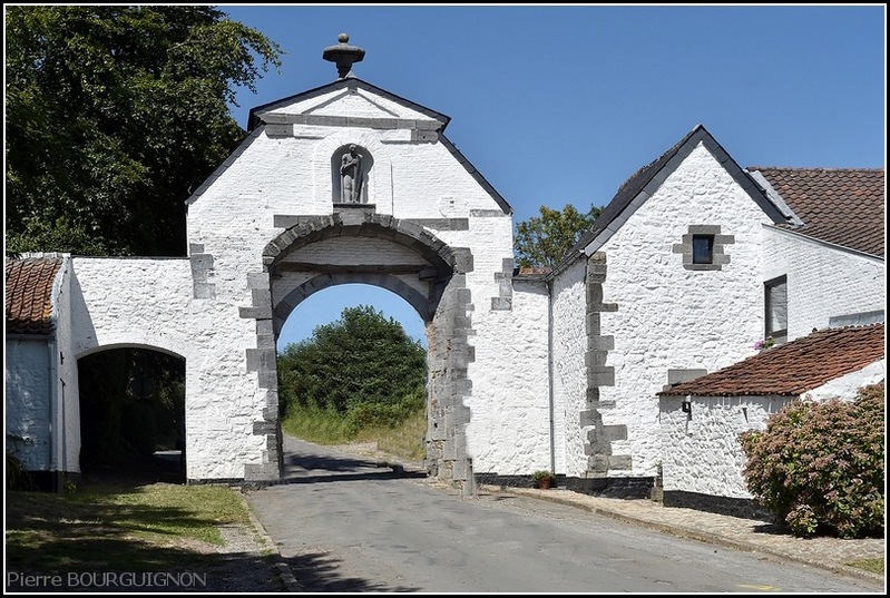 Lobbes, photographie par Pierre BOURGUIGNON, Belgique