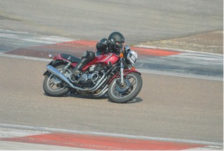 moto legende 001