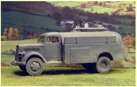 Opel Blitz Kfz 305 family review 1/72e-76e : Le petit « animal de bât » de l’armée allemande 1909211049208370416417099