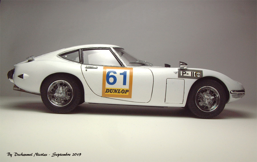 Toyota 2000GT 1967 - 500 km de Suzuka - 1/24e [Hasegawa] 4DjnIb-2000-GT-fini8